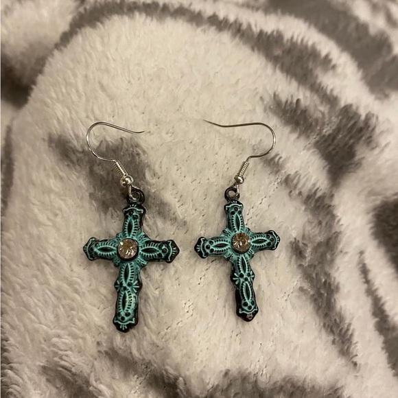 cross earring bundle - Picture 2 of 2